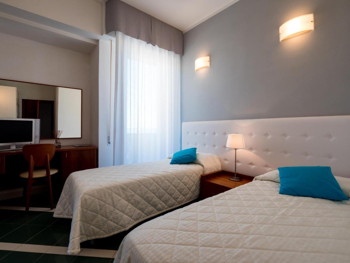 Hotel Metropol Senigallia Esterno foto