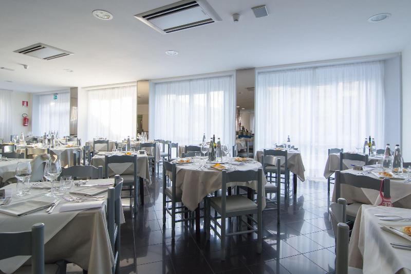 Hotel Metropol Senigallia Esterno foto