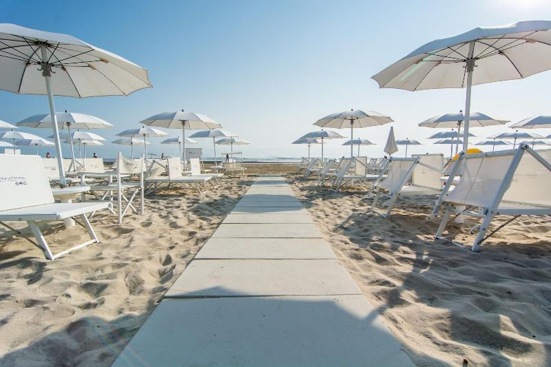 Hotel Metropol Senigallia Esterno foto