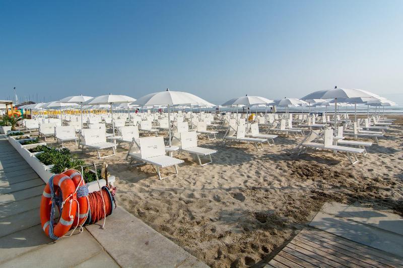 Hotel Metropol Senigallia Esterno foto
