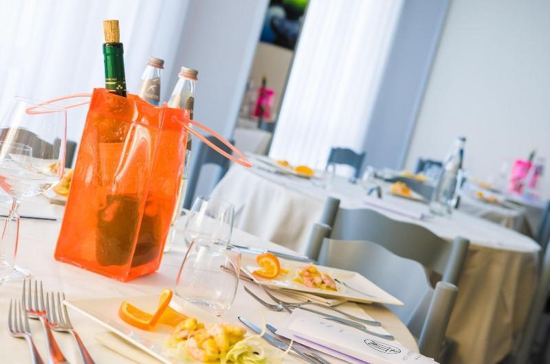 Hotel Metropol Senigallia Esterno foto