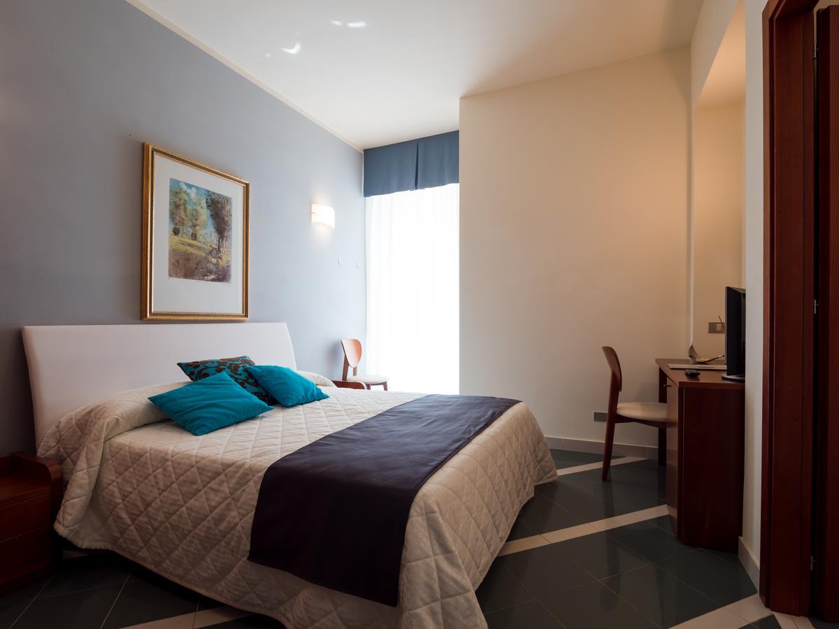 Hotel Metropol Senigallia Esterno foto